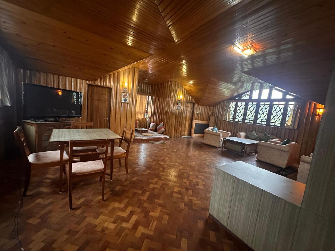 Yuksom Residency